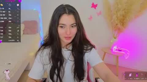 Snapshot of medina_andress chatting on 07-05-26, 09:33 Dina online show from 07-05-26, 09:33