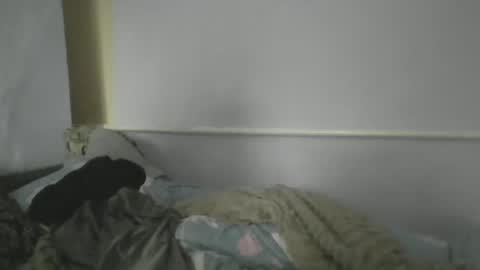 Snapshot of medjik_lool chatting on 12-30-24, 10:10 Oltereodora-lima online show from 12-30-24, 10:10