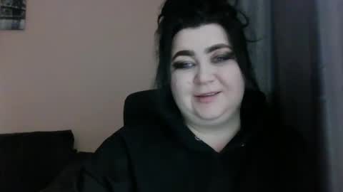 Snapshot of medjik_lool chatting on 01-06-25, 07:31 Oltereodora-lima online show from 01-06-25, 07:31