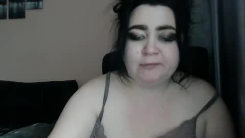 Snapshot of medjik_lool chatting on 01-06-25, 12:02 Oltereodora-lima online show from 01-06-25, 12:02