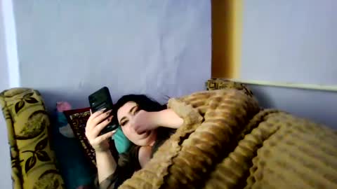 Snapshot of medjik_lool chatting on 01-17-25, 08:02 Oltereodora-lima online show from 01-17-25, 08:02