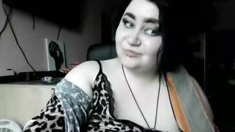 Snapshot of medjik_lool chatting on 01-18-25, 11:32 Oltereodora-lima online show from 01-18-25, 11:32
