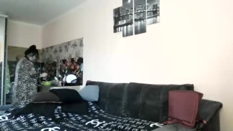 Snapshot of medjik_lool chatting on 01-20-25, 10:29 Oltereodora-lima online show from 01-20-25, 10:29