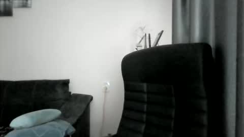 Snapshot of medjik_lool chatting on 01-31-25, 07:29 Oltereodora-lima online show from 01-31-25, 07:29