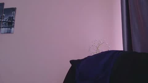 Snapshot of medjik_lool chatting on 03-23-26, 06:39 Oltereodora-lima online show from 03-23-26, 06:39