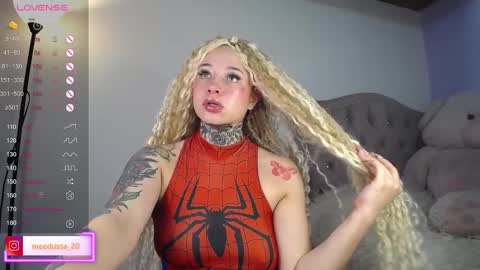 Snapshot of medusa_20 chatting on 12-17-24, 08:56 Johana online show from 12-17-24, 08:56
