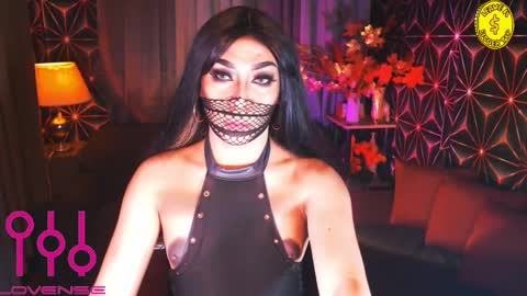 Snapshot of medusaprey chatting on 02-17-25, 04:42 THE QUEEN ALPHA   Queen Medusa Prey online show from 02-17-25, 04:42