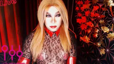 Snapshot of medusaprey chatting on 10-24-25, 07:32 THE QUEEN ALPHA   Queen Medusa Prey online show from 10-24-25, 07:32