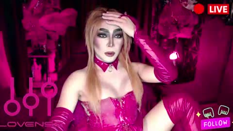 THE QUEEN ALPHA   Queen Medusa Prey online show from 06-11-26, 02:53
