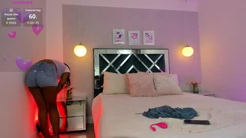 Melody online show from 11-26-25, 11:33