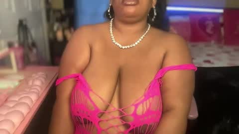 Snapshot of meetsouthernpeach chatting on 01-14-26, 07:41 Southern Peach online show from 01-14-26, 07:41