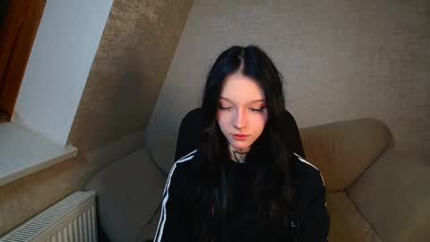 Snapshot of mefwhore chatting on 03-06-25, 07:21 mefwhOre online show from 03-06-25, 07:21