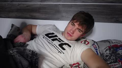 Max online show from 12-21-24, 09:58