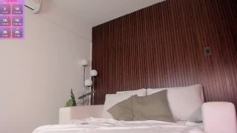 megan online show from 09-24-25, 01:09