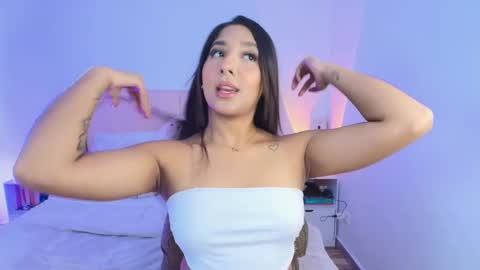 Snapshot of megan_ale chatting on 11-05-25, 08:42 megan ale online show from 11-05-25, 08:42