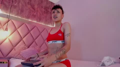 M E G A N online show from 04-25-26, 06:16