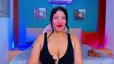 Snapshot of megan_bigboobs3 chatting on 07-15-26, 02:06 Megan online show from 07-15-26, 02:06