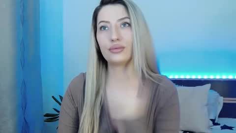 Megan Blazee  online show from 02-25-25, 08:30