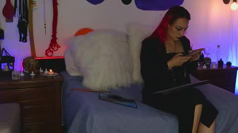 Snapshot of megan_brown4 chatting on 09-27-25, 03:28 Megan online show from 09-27-25, 03:28