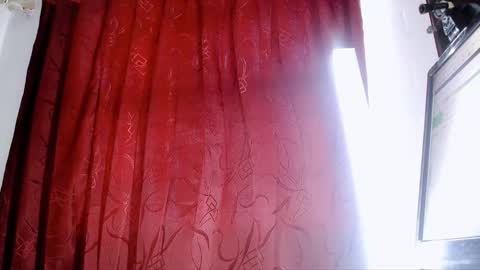 megan_cat online show from 11-24-25, 07:02