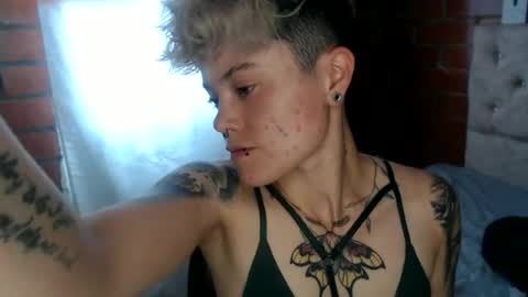 Snapshot of megan_coop3r_ chatting on 07-03-26, 05:52 Megan and sophi online show from 07-03-26, 05:52
