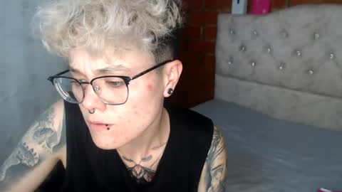 Snapshot of megan_coop3r_ chatting on 07-23-26, 01:41 Megan and sophi online show from 07-23-26, 01:41