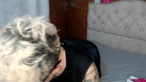 Snapshot of megan_coop3r_ chatting on 07-23-26, 01:58 Megan and sophi online show from 07-23-26, 01:58