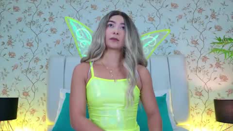 Carolina Paez online show from 10-14-25, 12:50