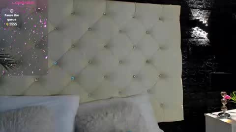 Snapshot of megan_devon chatting on 02-07-25, 12:06 online show from 02-07-25, 12:06