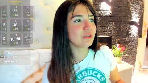 Snapshot of megan_devon chatting on 02-10-25, 02:48 online show from 02-10-25, 02:48
