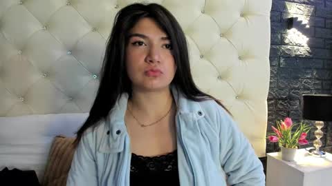 Snapshot of megan_devon chatting on 02-28-25, 11:14 online show from 02-28-25, 11:14