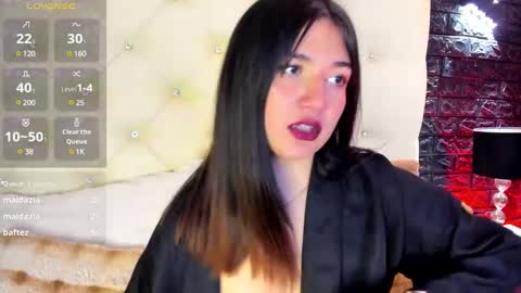 Snapshot of megan_devon chatting on 03-10-25, 02:16 online show from 03-10-25, 02:16