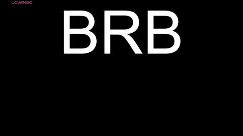 Snapshot of megan_devon chatting on 11-01-25, 11:56 online show from 11-01-25, 11:56