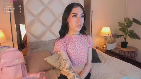 Megan online show from 09-10-25, 12:38