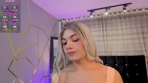 megan do santos online show from 12-17-25, 08:48