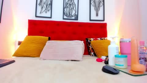 Megan online show from 02-16-25, 05:48