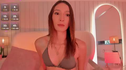 Snapshot of megan_holly_ chatting on 07-21-26, 07:49 MEGAN online show from 07-21-26, 07:49