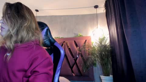    online show from 12-31-24, 02:40