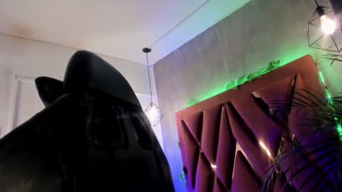    online show from 02-05-25, 02:29