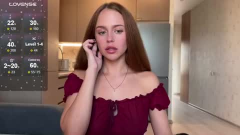 Snapshot of megan_nilson chatting on 06-25-26, 03:38 Megan online show from 06-25-26, 03:38