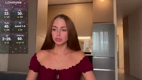Snapshot of megan_nilson chatting on 07-14-26, 05:29 Megan online show from 07-14-26, 05:29