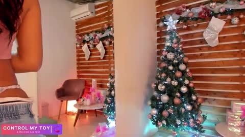 megan_raiin online show from 12-14-25, 08:20