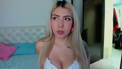 Megan rose online show from 03-12-25, 10:17