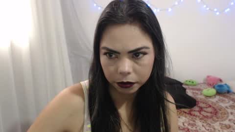 Snapshot of megan_shadow chatting on 08-05-26, 07:49 Megan Shadow online show from 08-05-26, 07:49