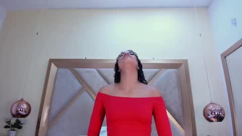 Snapshot of megan_siner chatting on 02-01-26, 12:26 Megan Siner online show from 02-01-26, 12:26