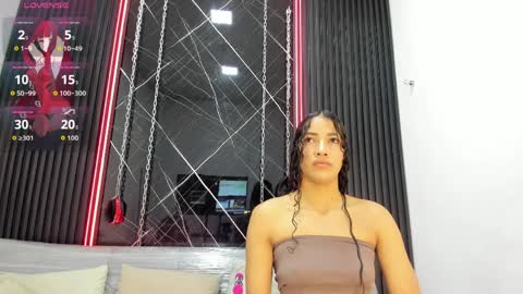 Snapshot of megan_siner chatting on 04-10-26, 09:47 Megan Siner online show from 04-10-26, 09:47