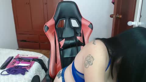 Snapshot of megan_slut1 chatting on 12-06-24, 08:29 Megan online show from 12-06-24, 08:29