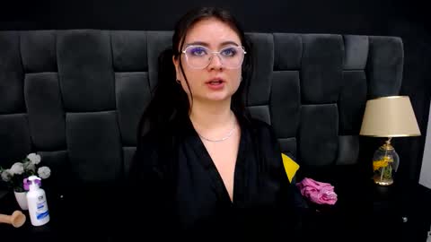 megan_sweet_1 online show from 12-17-24, 05:26