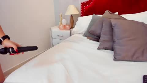 megan_sweet_1 online show from 02-13-25, 02:42