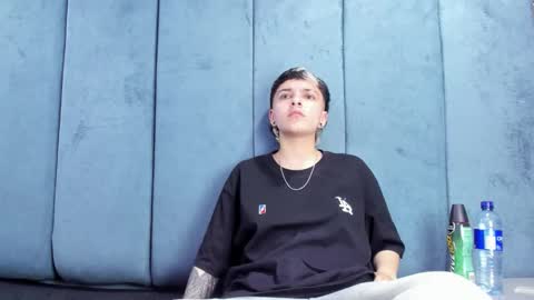 megan_thompsonn_ online show from 05-20-26, 02:07